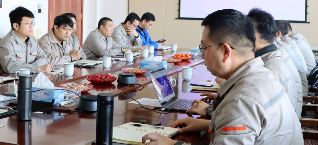 以检促改强内功·凝心聚力向新行 | 鑫天恒2026年首次民主生活会圆满召开